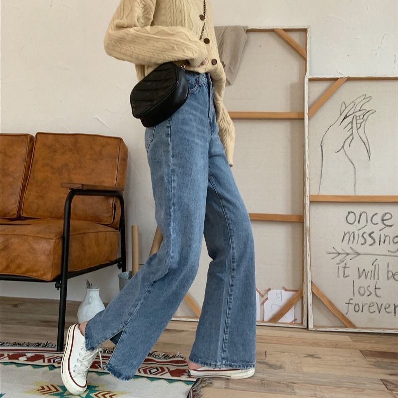 Стильные джинсы с высокой посадкой